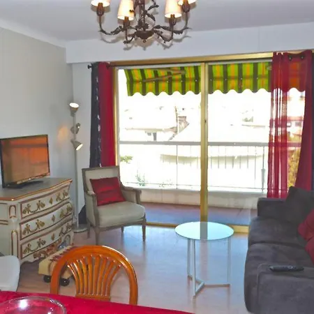 Sleeps 6 Wifi *