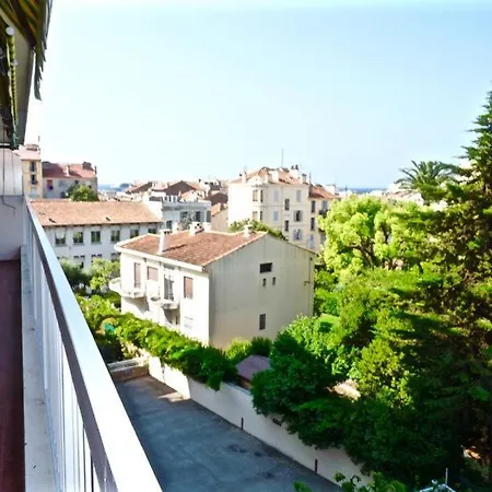 Sleeps 6 Wifi Appartement